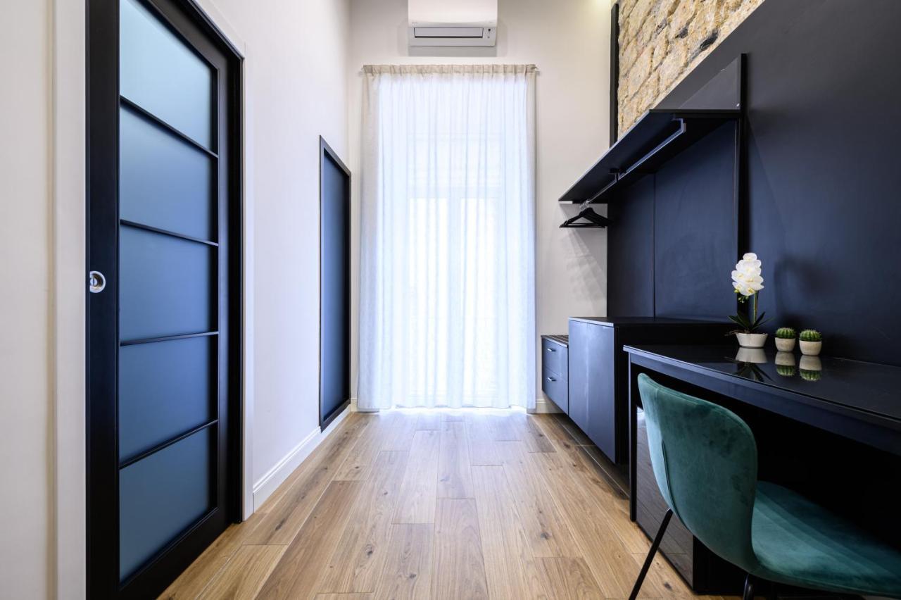 Отель Interno Barocco Неаполь Экстерьер фото